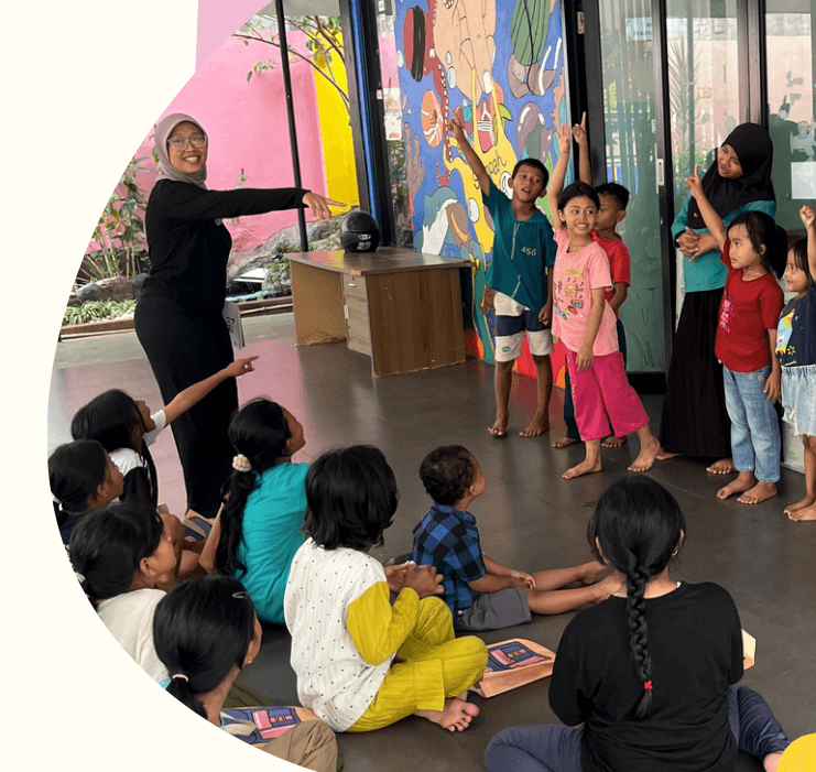 A volunteer leading a session